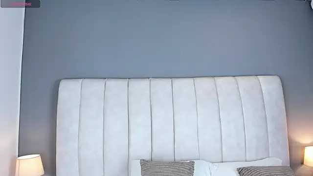 Snapshot of ScarletStarr chatting on October 17, 2025, 3:54 am ScarletStarr online show from October 17, 2025, 3:54 am