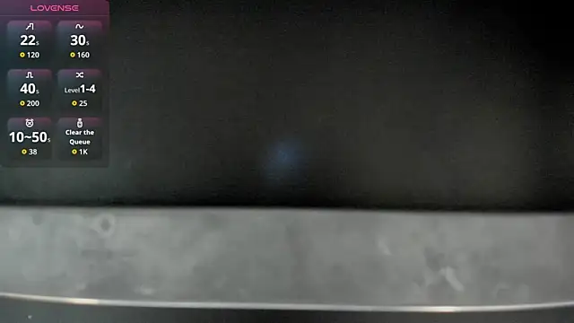 iamCharlotte19 online show from September 17, 2025, 7:27 pm