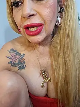 Sweeteangel online show from April 11, 2026, 5:48 am