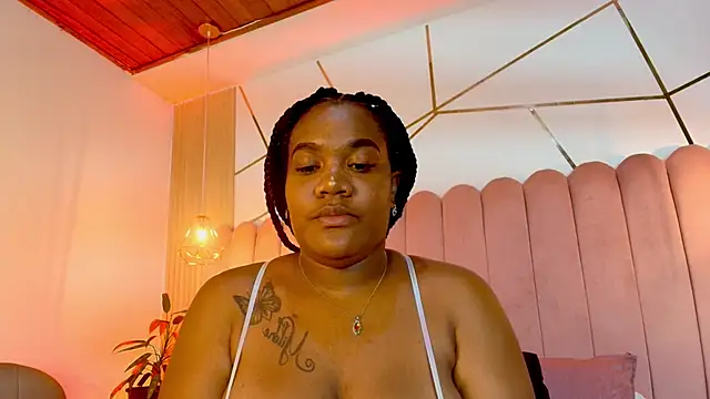 Chloee Miller1 online show from September 9, 2025, 12:36 pm