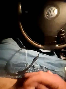 Snapshot of Mlody991112 chatting on October 13, 2025, 10:32 pm Mlody991112 online show from October 13, 2025, 10:32 pm