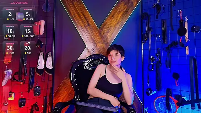 Snapshot of Mr_sadistiic_ chatting on October 5, 2025, 3:08 am Mr sadistiic  online show from October 5, 2025, 3:08 am