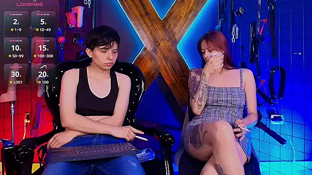 Snapshot of Mr_sadistiic_ chatting on October 4, 2025, 3:30 am Mr sadistiic  online show from October 4, 2025, 3:30 am