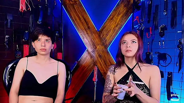 Snapshot of Mr_sadistiic_ chatting on October 8, 2025, 3:30 am Mr sadistiic  online show from October 8, 2025, 3:30 am