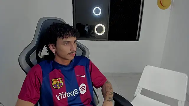 Snapshot of lordpussy__ chatting on October 21, 2025, 2:55 am lordpussy   online show from October 21, 2025, 2:55 am