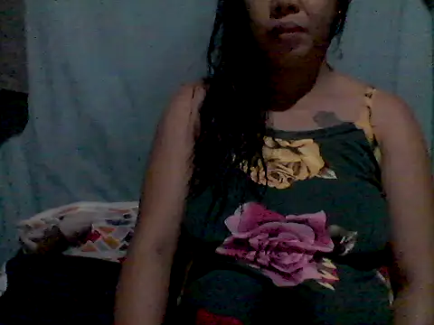 Snapshot of maypah chatting on April 22, 2026, 11:06 am maypah online show from April 22, 2026, 11:06 am