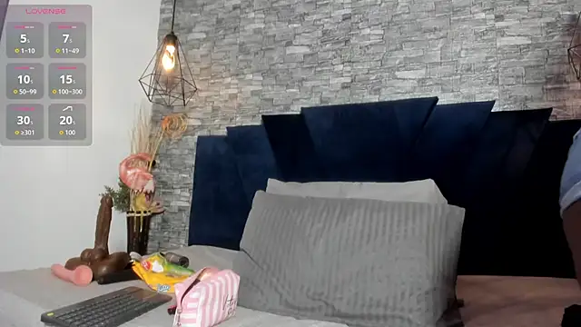 Snapshot of Emily_Brown18 chatting on February 24, 2026, 4:24 am Emily Brown18 online show from February 24, 2026, 4:24 am