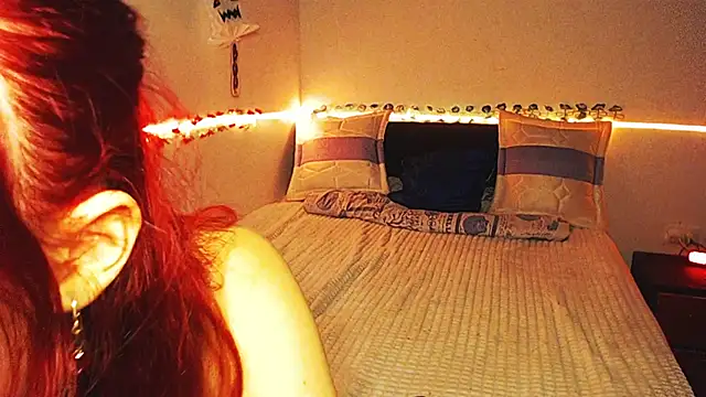 Snapshot of amatistapink chatting on October 21, 2025, 5:18 am amatistapink online show from October 21, 2025, 5:18 am