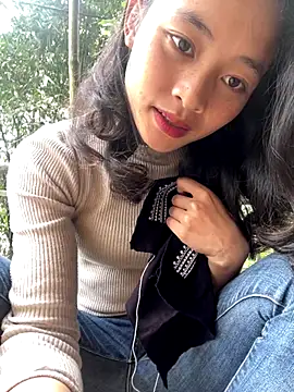 Snapshot of Kieu_xxx chatting on October 27, 2025, 2:45 am Kieu xxx online show from October 27, 2025, 2:45 am