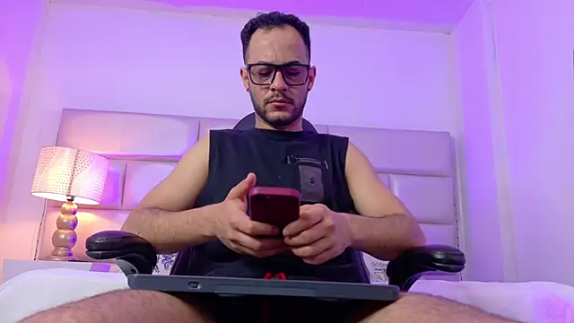 Ethan Black online show from September 11, 2025, 4:34 am