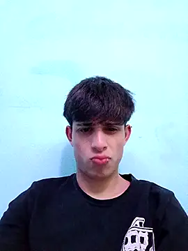 matiatr1112 online show from November 15, 2025, 5:11 am