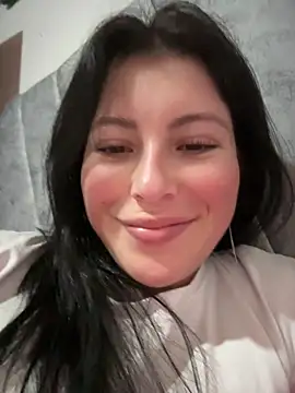 Mia salinass online show from May 9, 2026, 11:30 pm