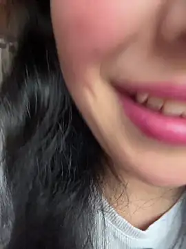 Snapshot of Mia_salinass chatting on July 22, 2026, 7:16 pm Mia salinass online show from July 22, 2026, 7:16 pm