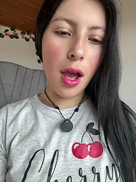 Snapshot of Mia_salinass chatting on July 21, 2026, 6:42 pm Mia salinass online show from July 21, 2026, 6:42 pm