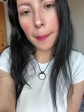 Snapshot of Mia_salinass chatting on July 17, 2026, 5:43 pm Mia salinass online show from July 17, 2026, 5:43 pm