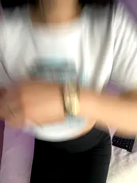 Mia salinass online show from September 26, 2025, 5:09 pm