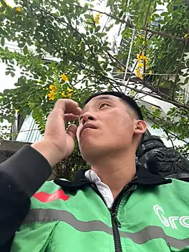 Snapshot of Chao_xxx chatting on October 17, 2025, 2:59 am Chao xxx online show from October 17, 2025, 2:59 am