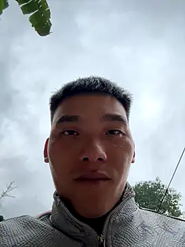 Snapshot of Chao_xxx chatting on October 31, 2025, 2:08 am Chao xxx online show from October 31, 2025, 2:08 am