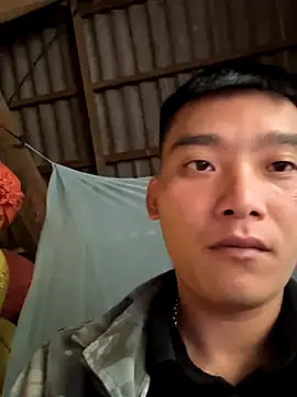 Snapshot of Chao_xxx chatting on October 13, 2025, 12:45 am Chao xxx online show from October 13, 2025, 12:45 am