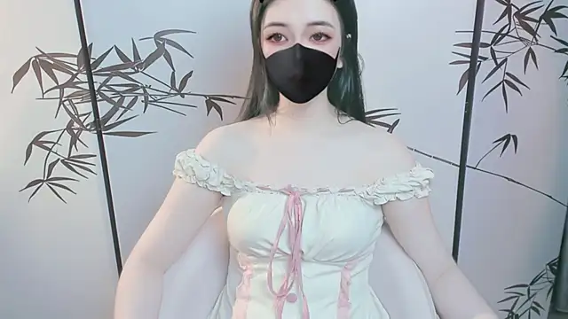 Sparkly Candy online show from January 7, 2026, 2:05 am