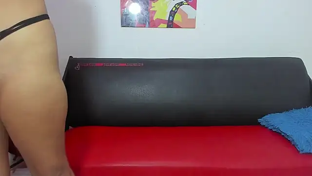 Snapshot of Totaldestructionparty chatting on October 10, 2025, 2:07 pm Totaldestructionparty online show from October 10, 2025, 2:07 pm