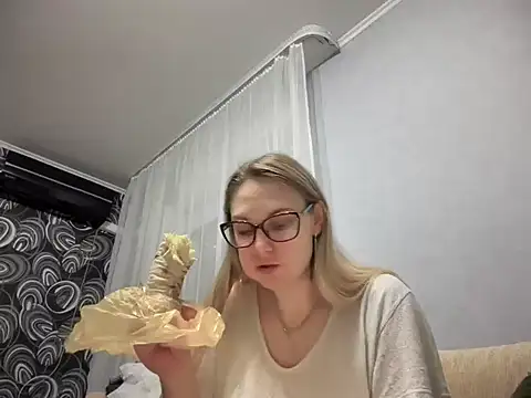 NikexPretty online show from January 10, 2026, 6:36 pm