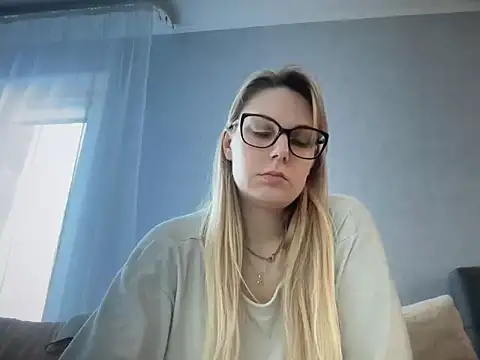 Snapshot of NikexPretty chatting on February 2, 2026, 7:29 am NikexPretty online show from February 2, 2026, 7:29 am