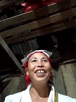 Snapshot of me-cute chatting on September 21, 2025, 12:10 pm me-cute online show from September 21, 2025, 12:10 pm