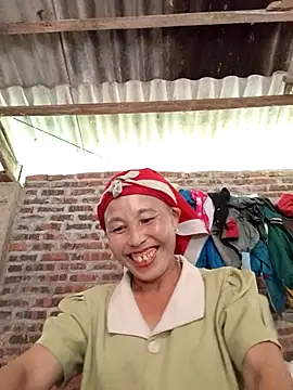 Snapshot of me-cute chatting on October 2, 2025, 6:50 am me-cute online show from October 2, 2025, 6:50 am