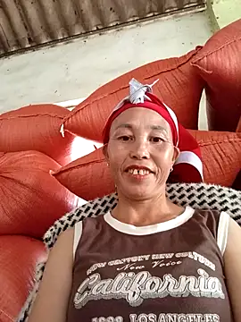 Snapshot of me-cute chatting on September 22, 2025, 1:44 am me-cute online show from September 22, 2025, 1:44 am