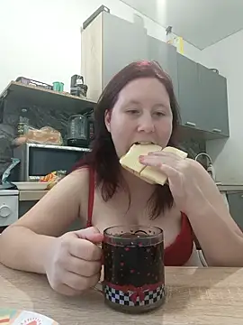 MiaKissy online show from September 23, 2025, 7:04 am