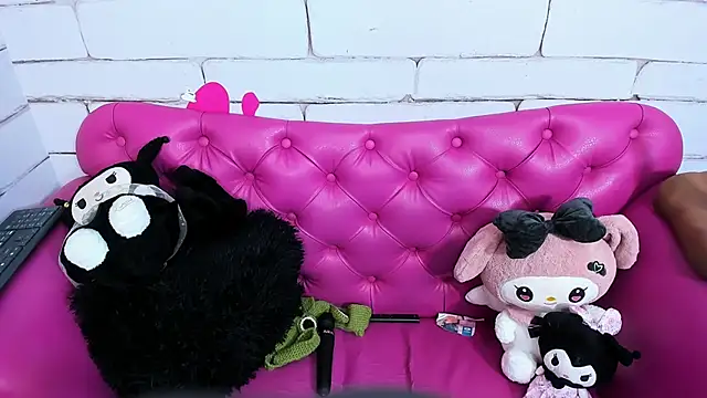 SafiroAgataaa online show from October 10, 2025, 7:36 pm