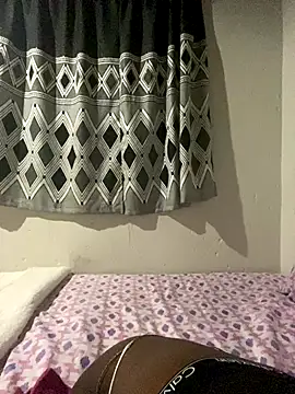 Crazyqueenxxx online show from September 19, 2025, 10:25 pm