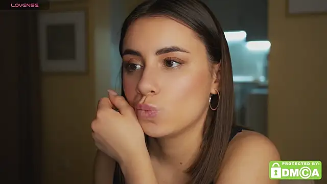 KateCarrey online show from October 29, 2025, 3:44 pm