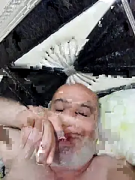 ahmetsoner4644 online show from October 16, 2025, 10:34 am