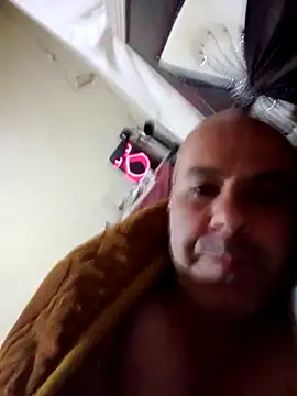 ahmetsoner4644 online show from October 9, 2025, 8:53 pm