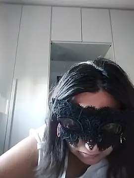 caldaevogliosa81 online show from September 24, 2025, 10:11 am