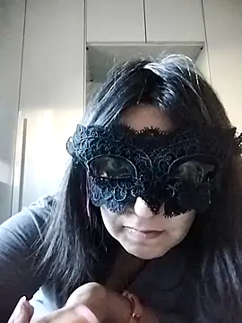 caldaevogliosa81 online show from November 4, 2025, 9:46 am