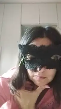 caldaevogliosa81 online show from October 29, 2025, 10:03 am