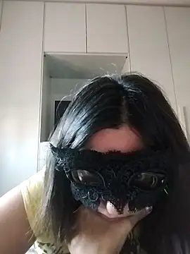 caldaevogliosa81 online show from October 1, 2025, 9:03 am