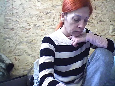 Snapshot of Milana38 chatting on September 25, 2025, 12:22 pm Milana38 online show from September 25, 2025, 12:22 pm