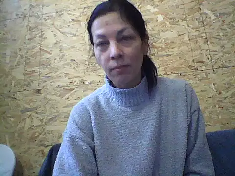 Snapshot of Milana38 chatting on October 29, 2025, 9:19 am Milana38 online show from October 29, 2025, 9:19 am