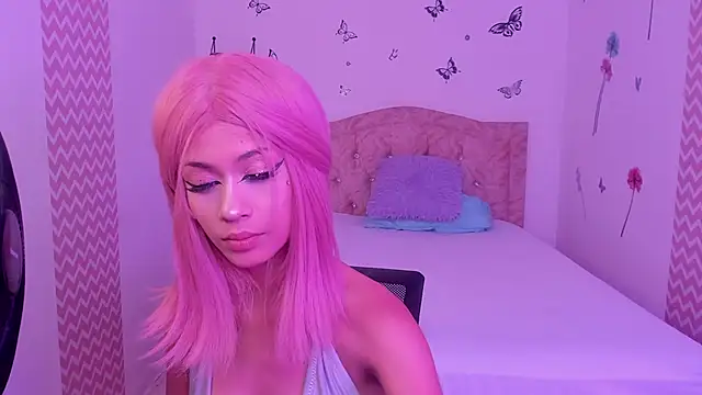 Snapshot of juliana_reynolds chatting on September 24, 2025, 12:55 pm juliana reynolds online show from September 24, 2025, 12:55 pm