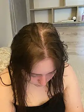 Snapshot of SoniaNovara chatting on September 24, 2025, 1:28 pm SoniaNovara online show from September 24, 2025, 1:28 pm