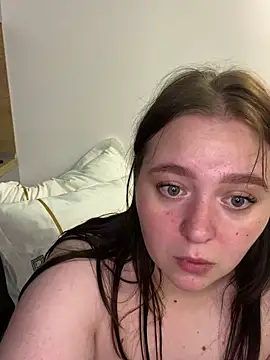 Snapshot of SoniaNovara chatting on September 29, 2025, 11:32 pm SoniaNovara online show from September 29, 2025, 11:32 pm