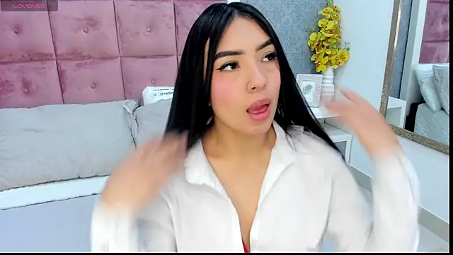 missconnor online show from September 16, 2025, 12:28 pm