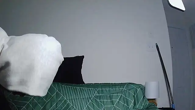 Snapshot of risktakinndolo chatting on September 21, 2025, 3:33 am risktakinndolo online show from September 21, 2025, 3:33 am