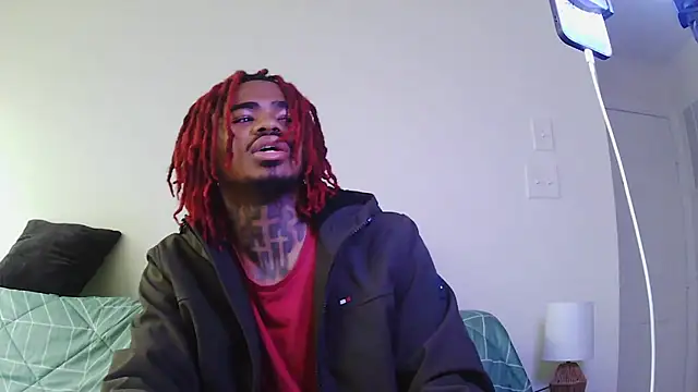 Snapshot of risktakinndolo chatting on October 15, 2025, 12:46 pm risktakinndolo online show from October 15, 2025, 12:46 pm