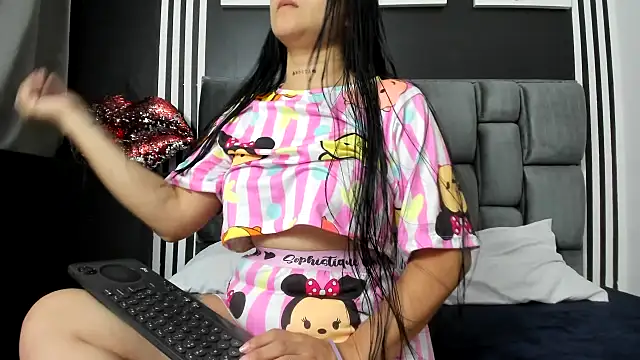 Snapshot of Hornycouple_Hot chatting on September 28, 2025, 12:23 pm Hornycouple Hot online show from September 28, 2025, 12:23 pm