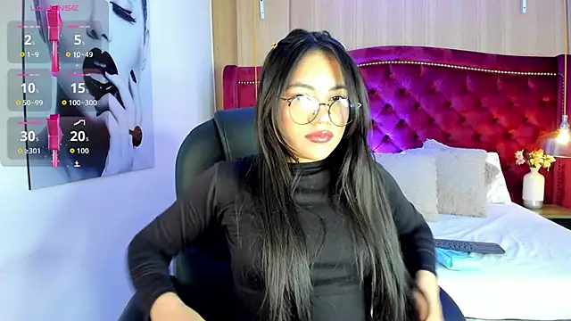 kendalFox  online show from September 21, 2025, 1:38 pm